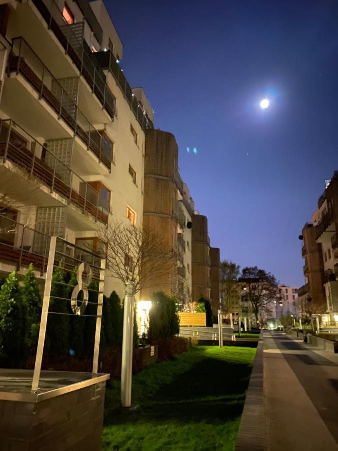 Secret Apartments Chelmska Warschau Exterior foto